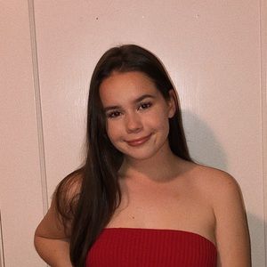 Meet your Posher, Tess